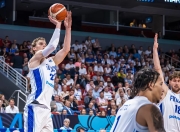 关于东契奇状态火爆，欧联杯四强战对阵北京首钢，切尔西力争连败的信息